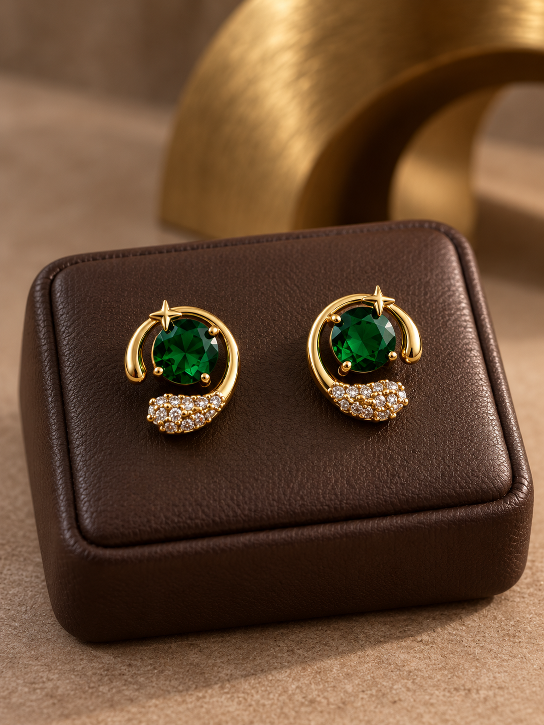Emerald Green Star Swirl Stud Earrings — aesthetic setting