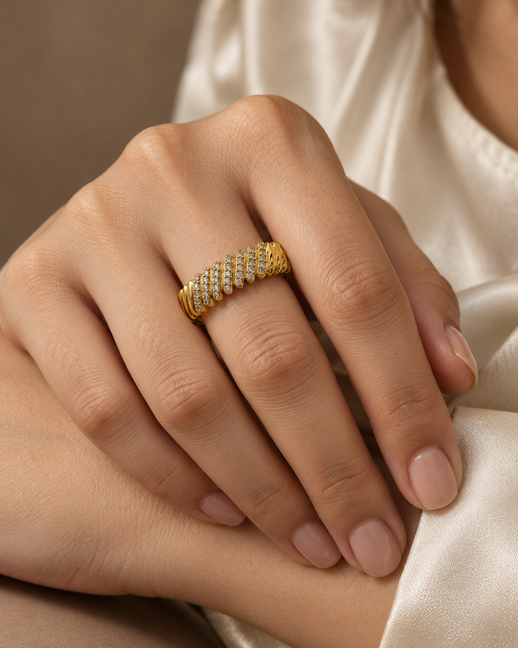 Seven-Bar Ribbed Gold Ring