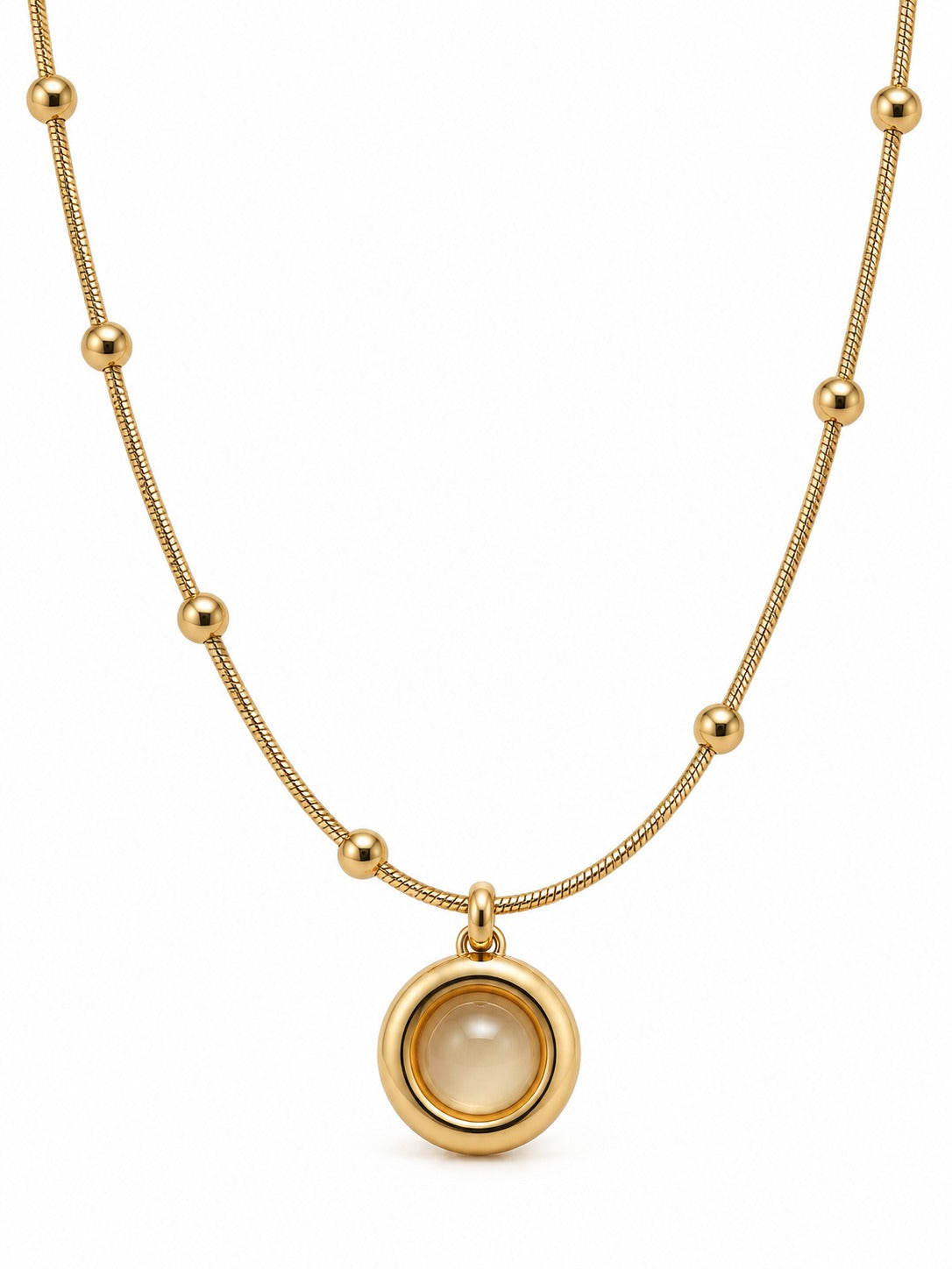 Gold Round Pendant Beaded Necklace